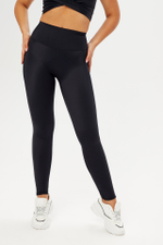 Легинсы с высокой талией