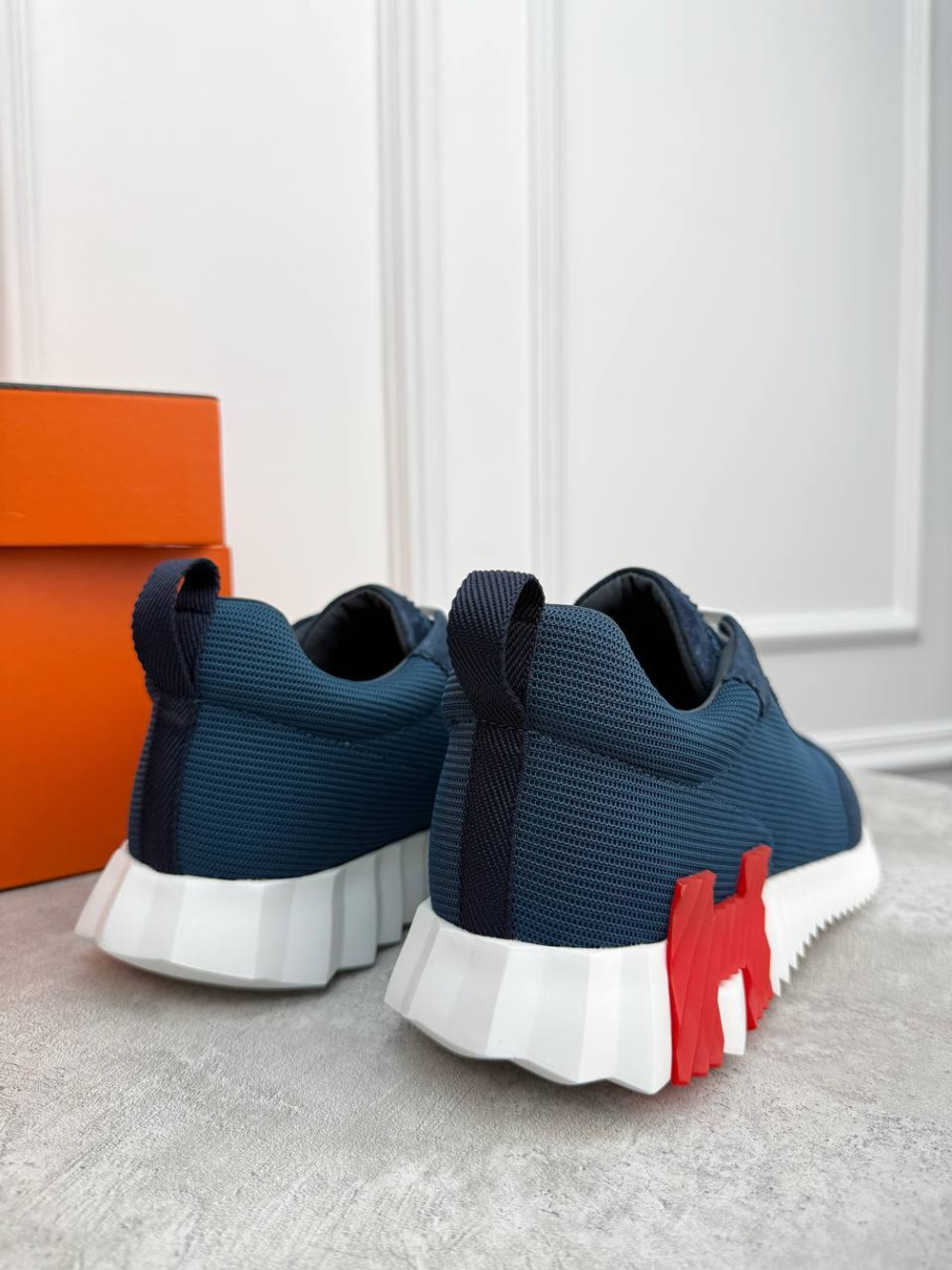 Кроссовки Hermes