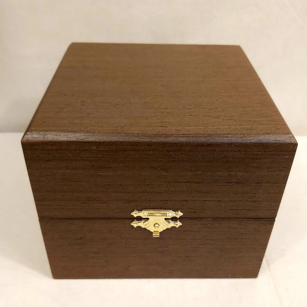 Шар новогодний с круговой росписью Палех "Москва" на черном в футляре