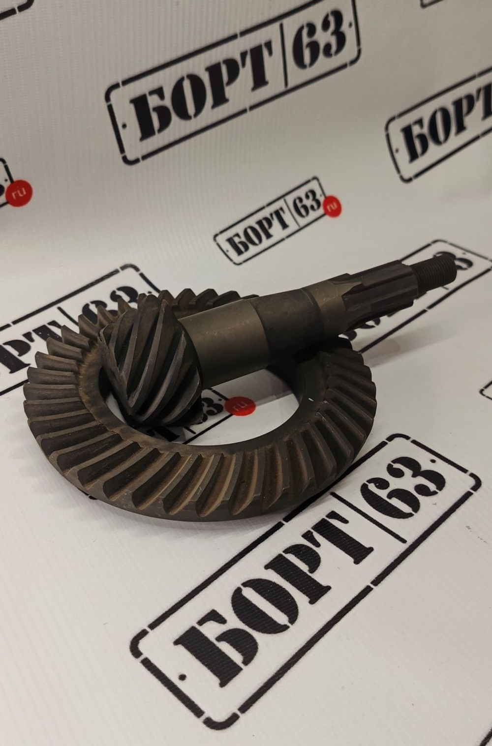 Главная пара редуктора ВАЗ 2102 9/40 4,44