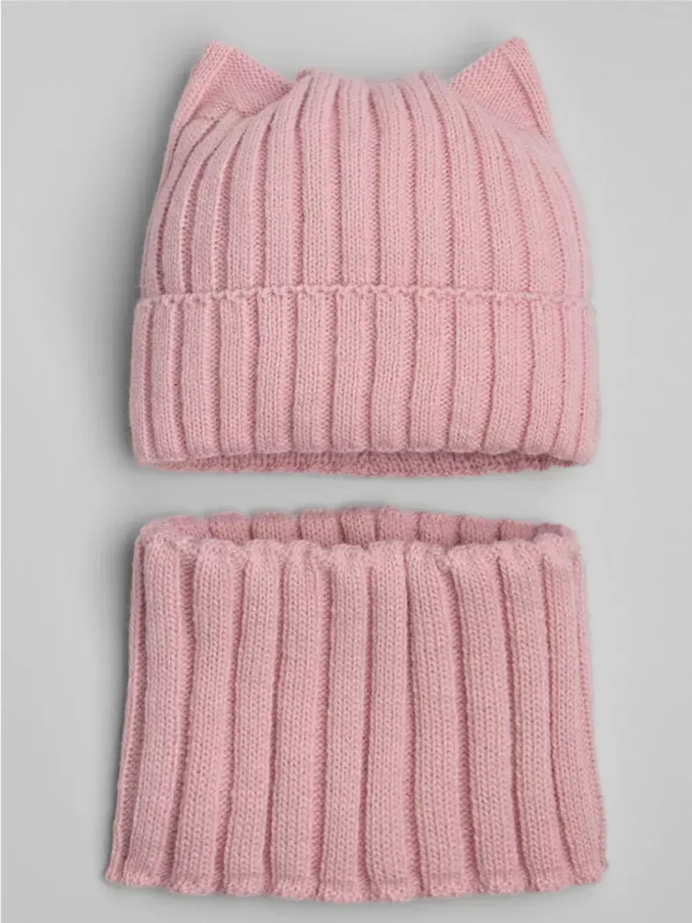 Шапка для девочки зимняя и снуд