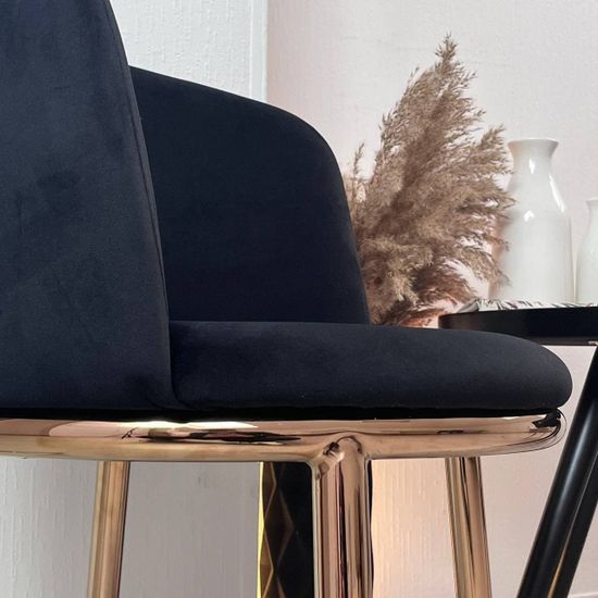 Стул Cooper черный велюр с золотыми ножками