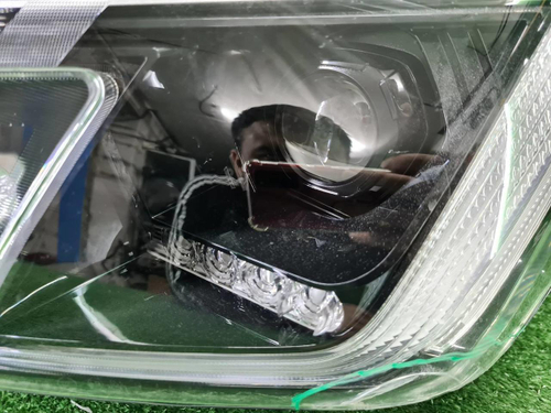 Битая Фара левая Subaru Forester 5 SK (2021-н.в.) LED
