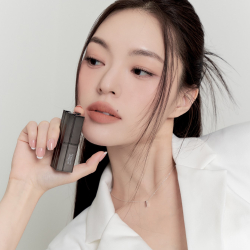 Помада для губ MUZIGAE MANSION MOODWEAR BLUR LIPSTICK