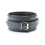 Черный ошейник из гладкой кожи (Цвет: черный)