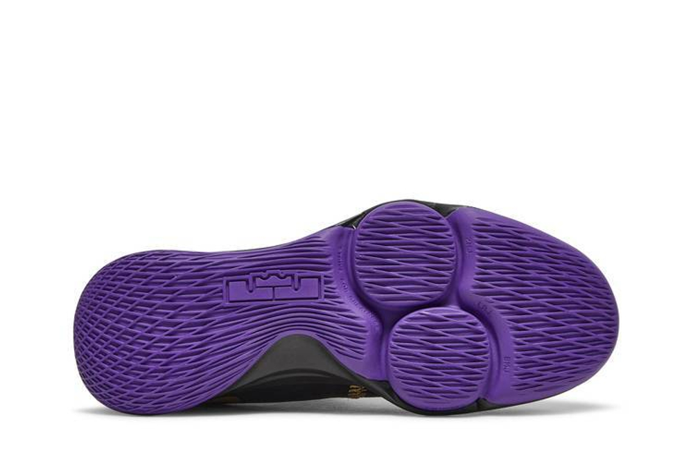Кроссовки Nike Witness 5 Ep