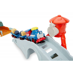 Little Tikes - локомотив Slammin &#39;Racers с вагонами Arena с поездом 649516