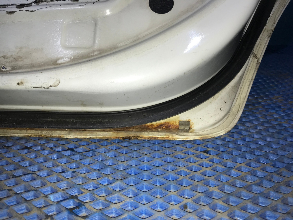 Дверь задняя правая NISSAN PRIMERA 1999