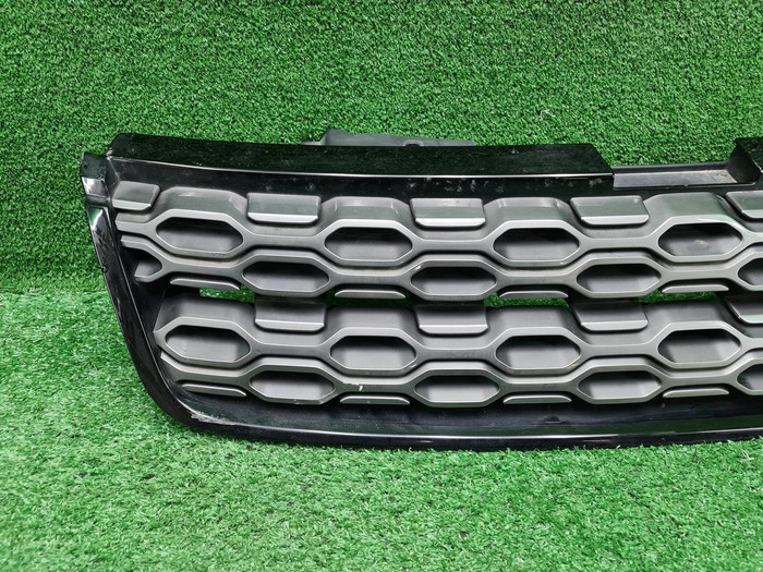 Решетка радиатора Land-Rover Discovery Sport 19-нв