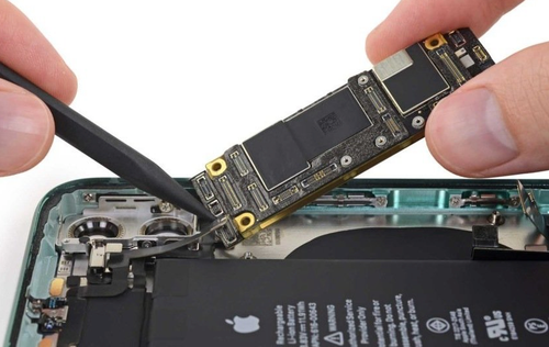 Восстановление после попадания влаги iPhone 11