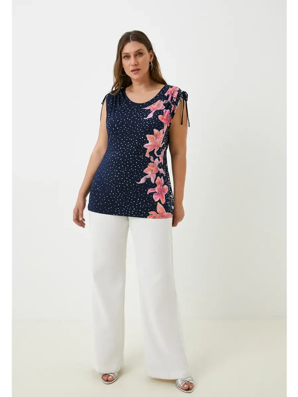 Блузка футболка в горошек короткий рукав