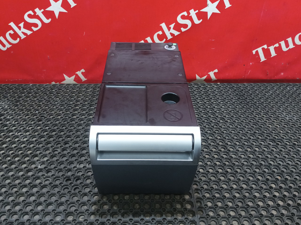 Холодильник 2020г