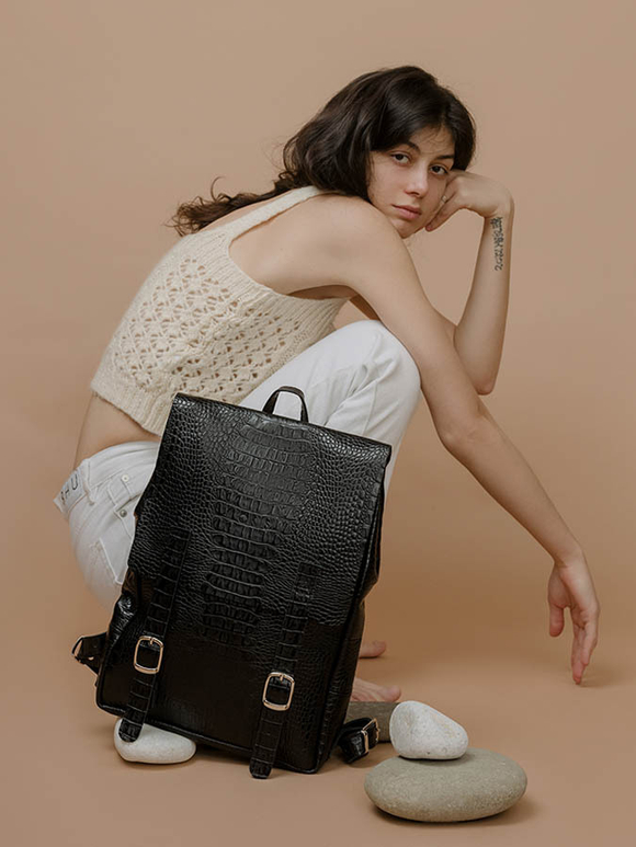 рюкзак черный рептилия