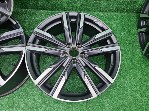 Диск Комплект дисков R20 Geely Monjaro (2021-н.в.)