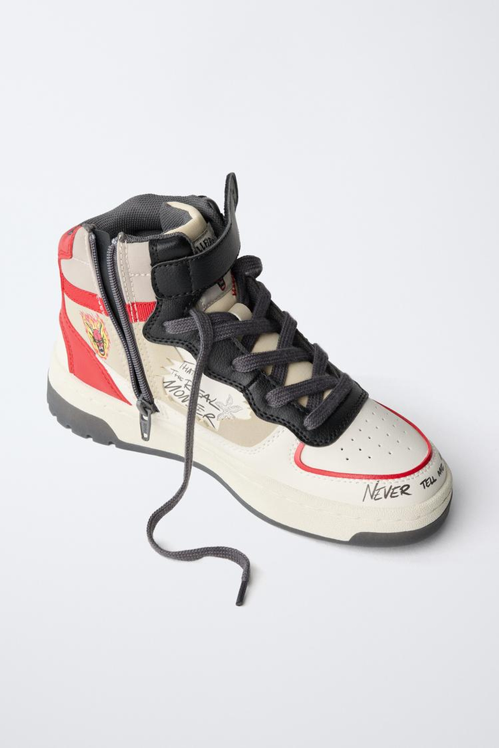 ZARA ВЫСОКИЕ КЕДЫ «ОЧЕНЬ СТРАННЫЕ ДЕЛА» © NETFLIX, КРАСНЫЙ