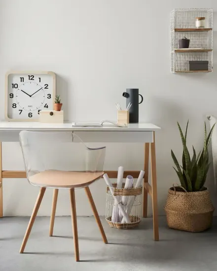 Стул Klam c прозрачной спинкой c подлокотниками