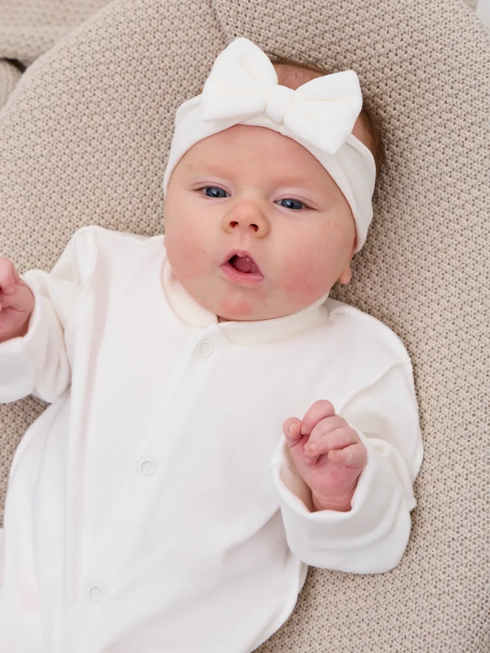 Конверт на выписку новорожденного весна