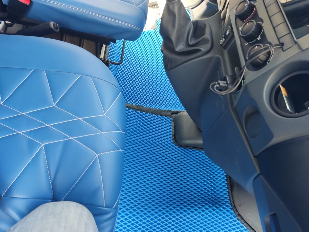 Автоковрики для Газель Next, грузопассажирский, АКПП