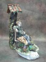Статуэтка. Фарфор. Лавка скитаний и мечтаний. Capodimonte. Италия