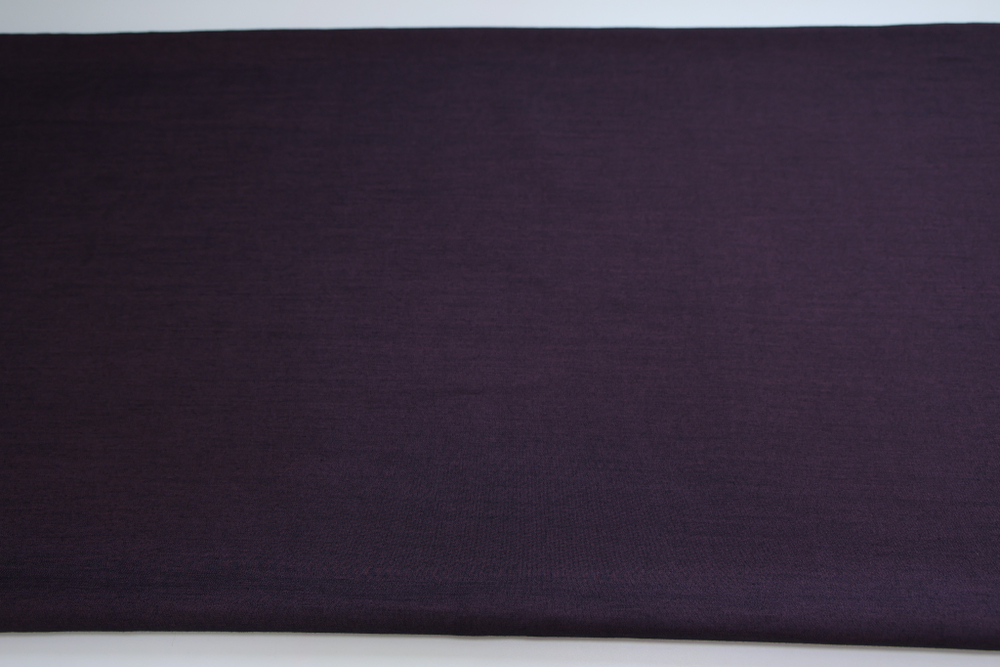 Вискоза костюмная фиолетовая