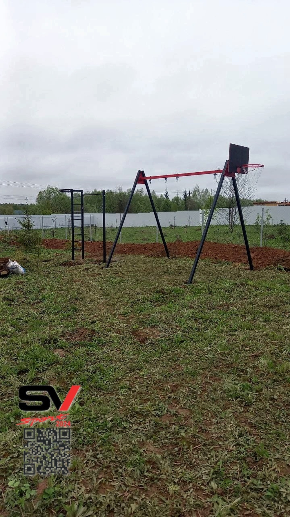 Монтаж уличной шведской стенки Sv Sport (3 вертикальных столба)