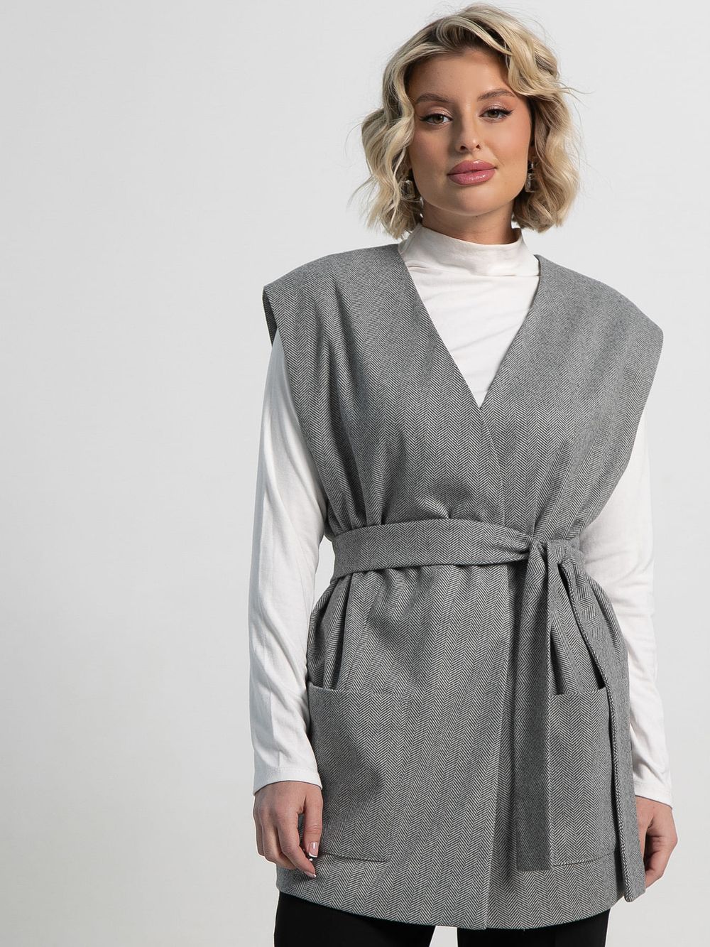 Жилет Заверши образ (серый) Б15144-16М LT Collection