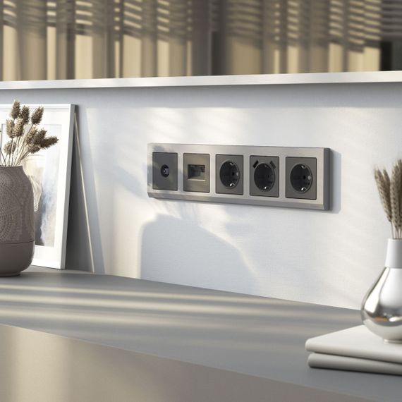 Накладка для розетки USB Werkel графит матовый W1179564 4690389194450