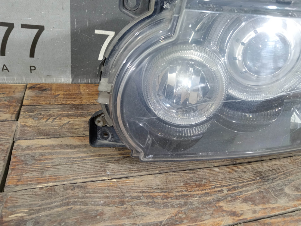 Фара левая ксенон AFS Land Rover Range Rover 3 (L322) 09-12 Б/У Оригинал LR143013