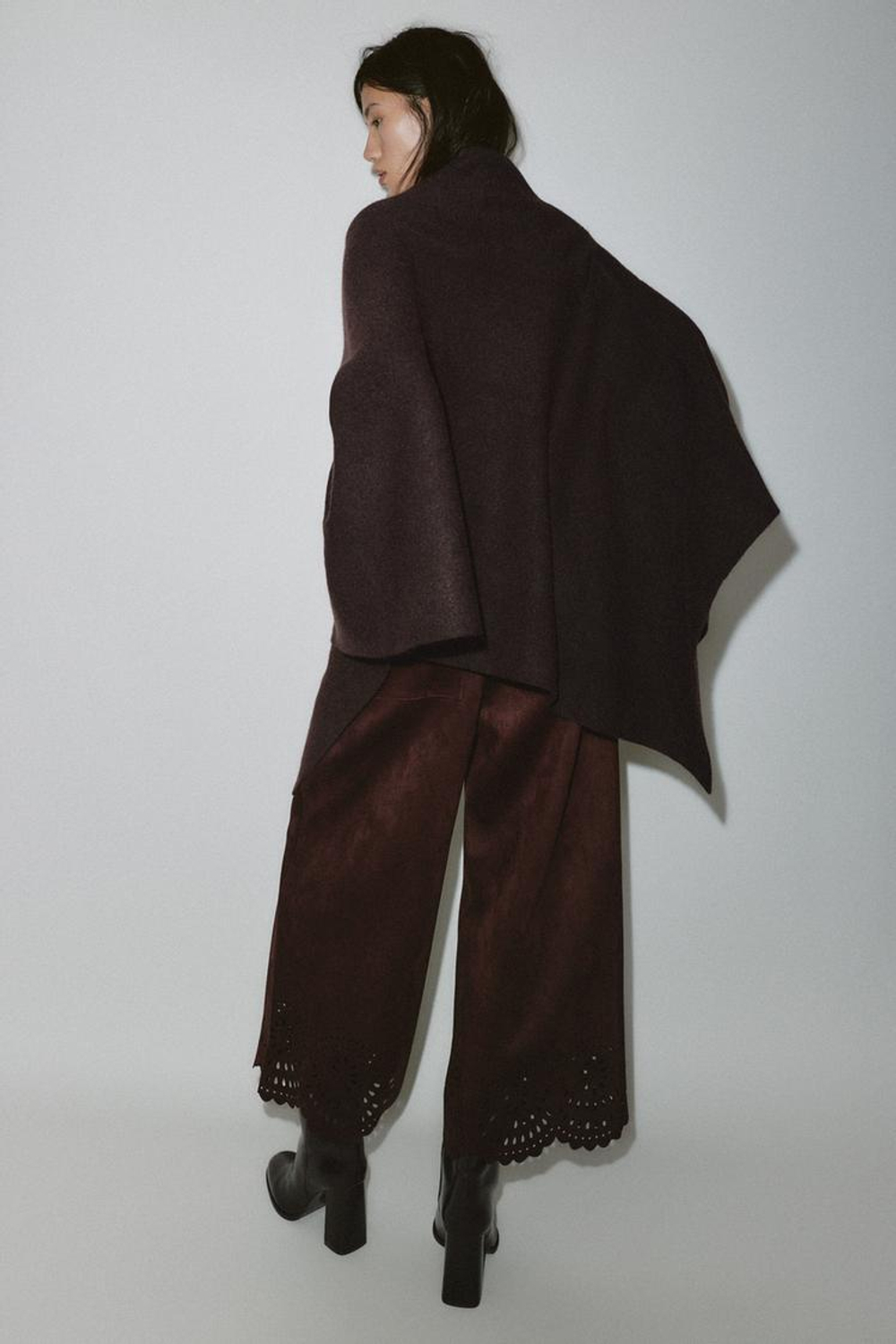 ZARA ТРИКОТАЖНАЯ НАКИДКА С ВЫСОКИМ ВОРОТНИКОМ, КОРИЧНЕВЫЙ