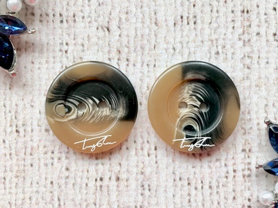 Пуговицы костюмные, d 2,5 см