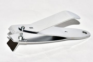 Зажим для снятия блока через боковой выступ