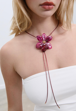 STRADIVARIUS Ожерелье из шнура с цветком орхидеи, цвет фуксии