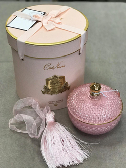 Свеча ароматическая Pink Round Art Deco Cote Noire Розовый