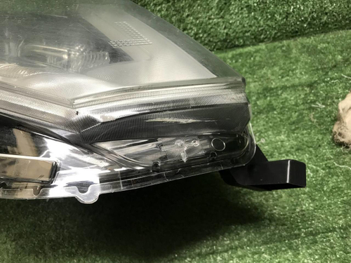 Фара правая Nissan X-Trail T32 (2017-2022) LED