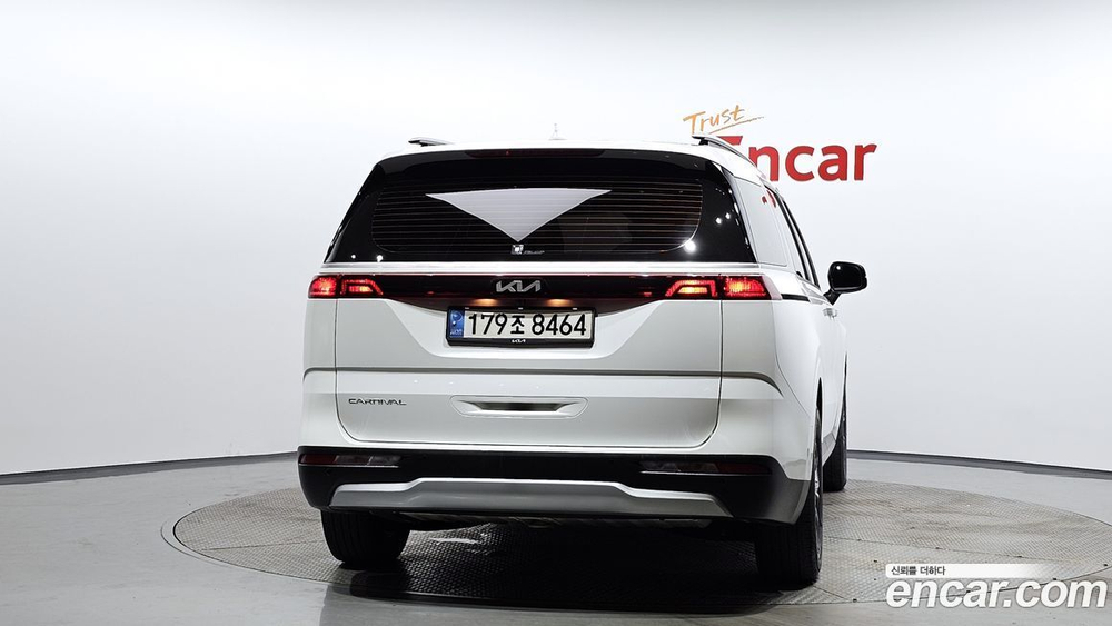 Kia Carnival (Sedona) 4 Generation 9-и местный Prestige (07.2021)