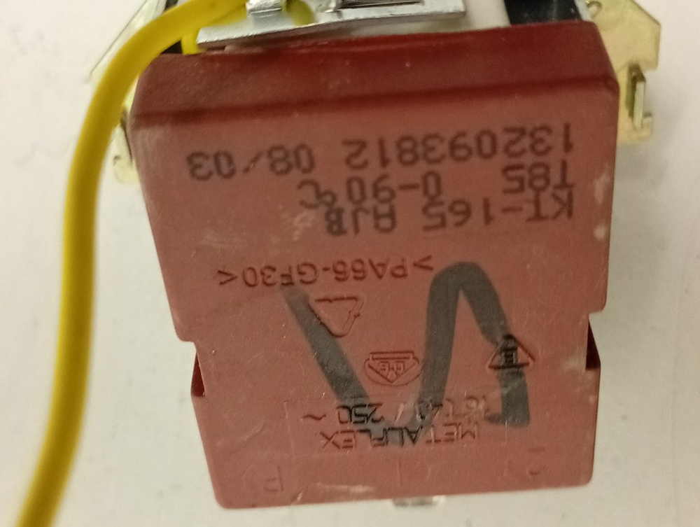 FCS800C кт34 Датчик температуры для посудомоечных машин Zanussi 132093812 б/у