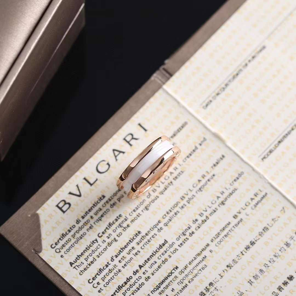 Кольцо Bvlgari