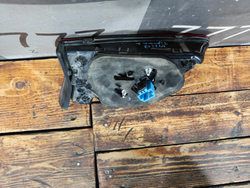 Фонарь зaдний пpавый Volkswagen Tiguan 2 16-20 Б/У Оригинал 5NA945308D