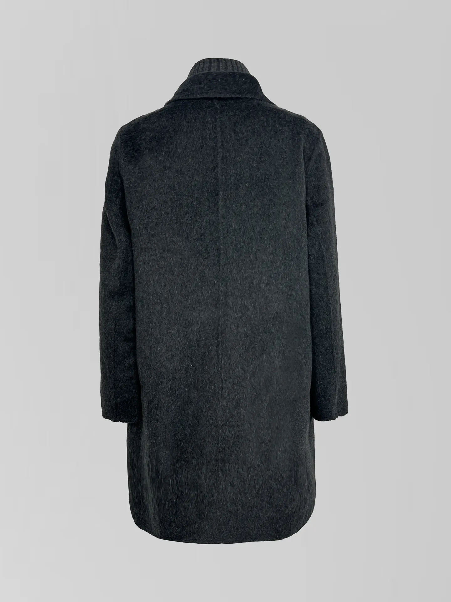 Пальто Monroe 8166 укороченное со встроенным жилетом и вязаным воротником