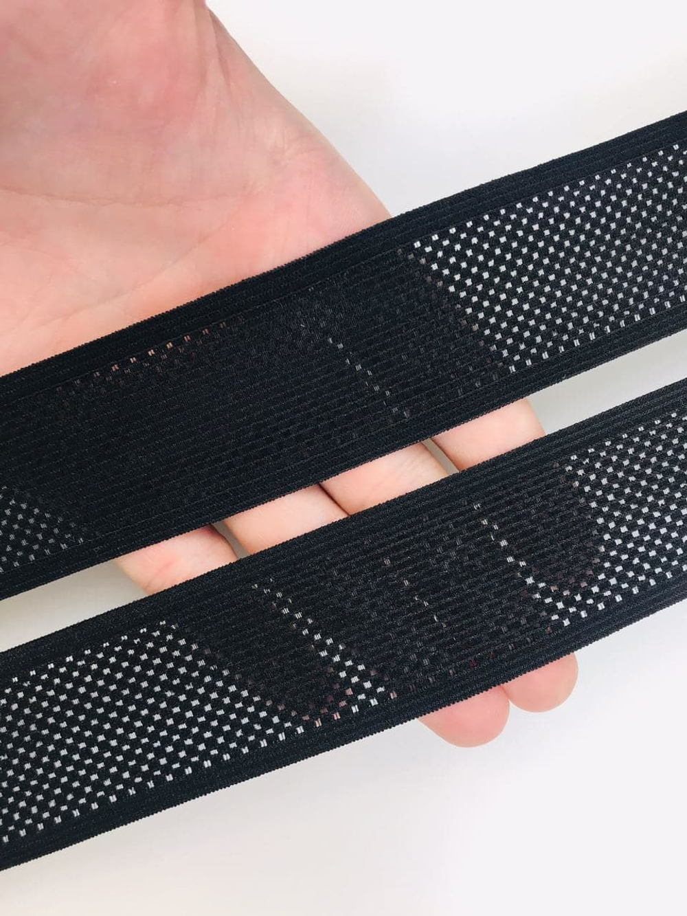 Отделочная резинка широкая черная 40 мм