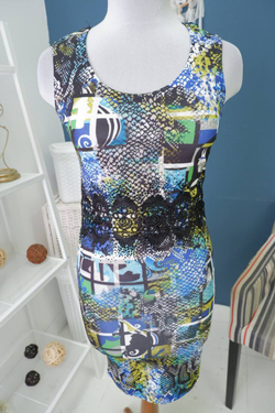 Платье Waggon Paris стильное 42 размер