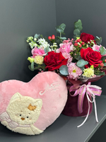 Композиция в цилиндре + мягкая игрушка-сердце