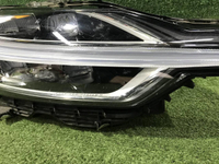 Фара правая Volvo XC60 2 (2017-2021) LED