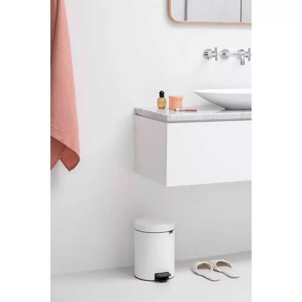 Brabantia - Контейнер для мусора NewIcon 2x2л белый / артикул   280429  / GTIN 8710755280429