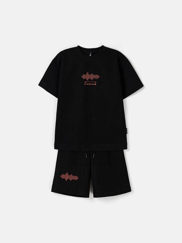 Комплект футболка и шорты 