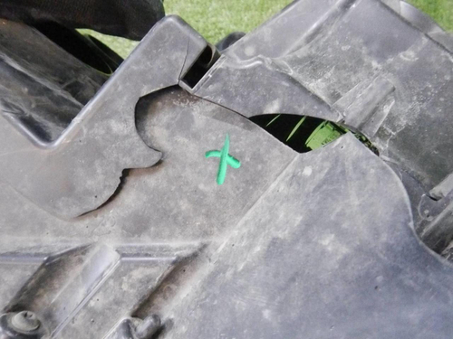 Битая Фара правая Renault Logan 2 Sandero 2 (2014-2018) галоген