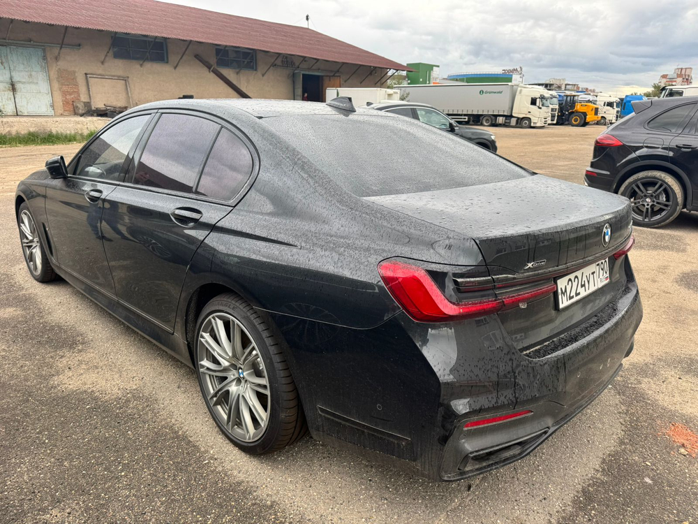 BMW 7-SERIES 730d xDrive