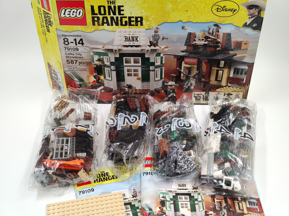 Конструктор LEGO 79109 Ограбление в Колби Сити (б/у)