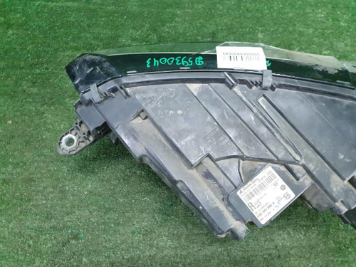 Битая Фара правая VW Polo 6 (2020-н.в.) LED