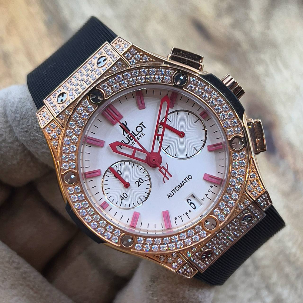 Часы Hublot